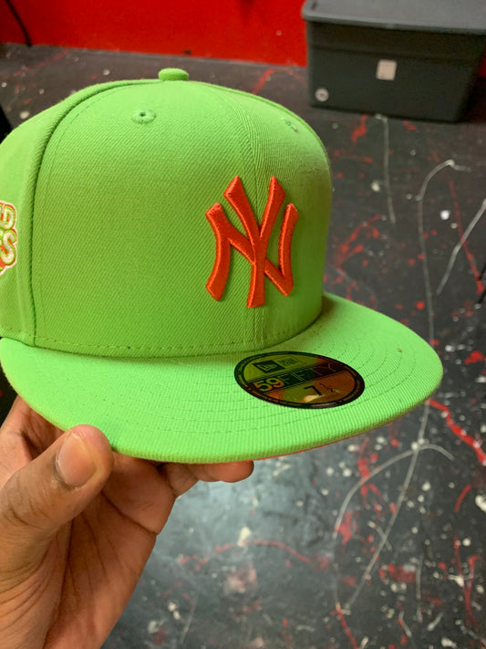 Lime green New York, Yankee