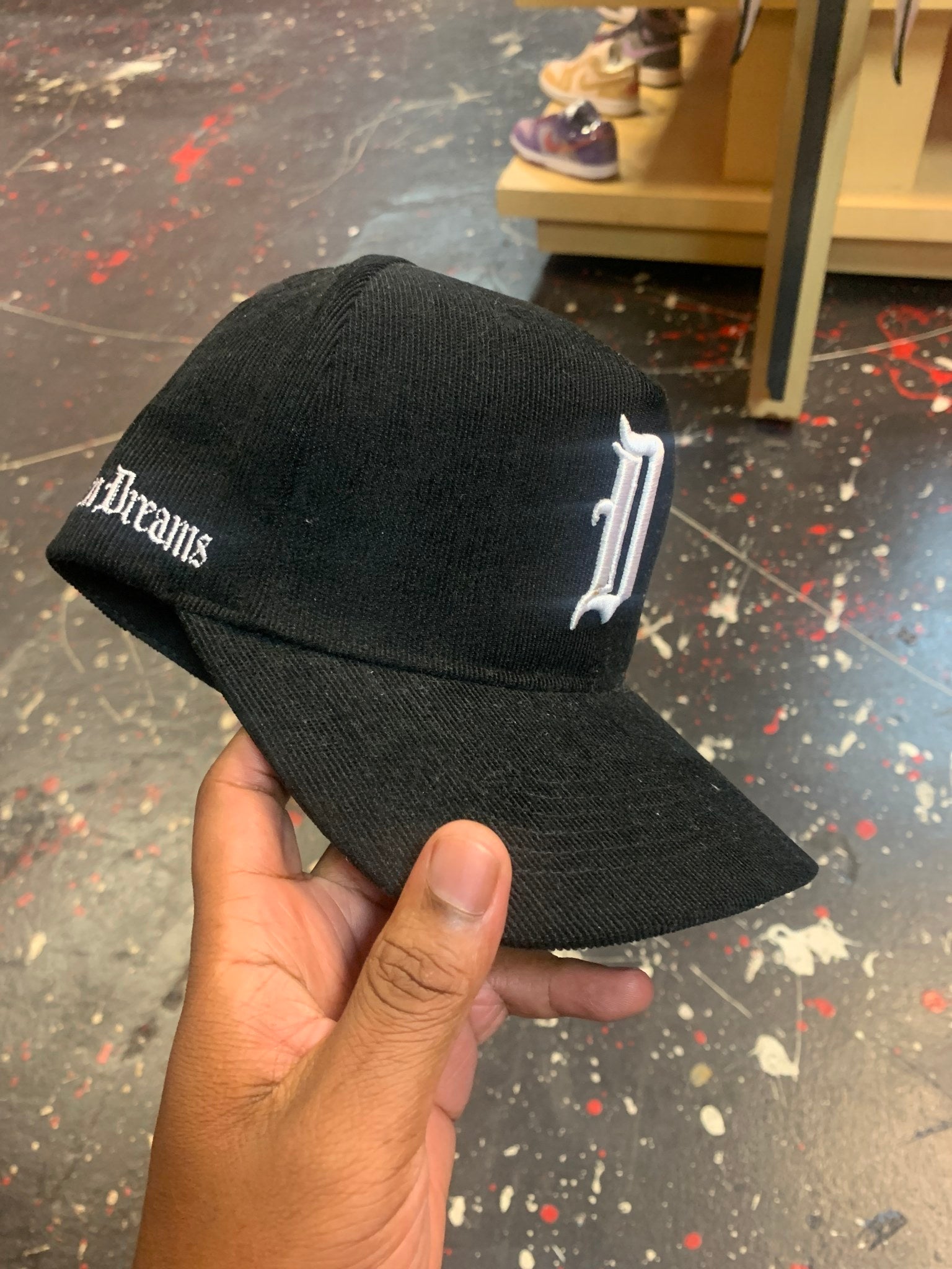 Broken dreams hat