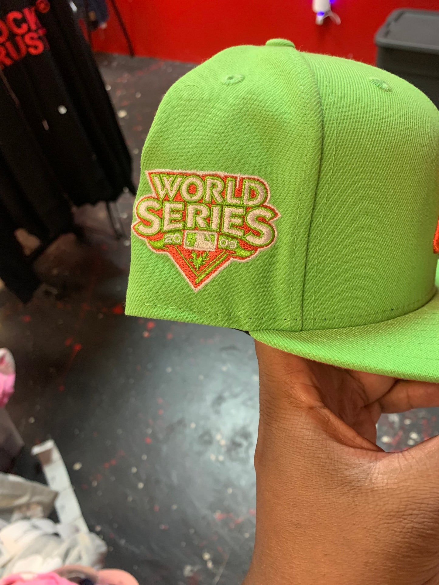 Lime green New York, Yankee