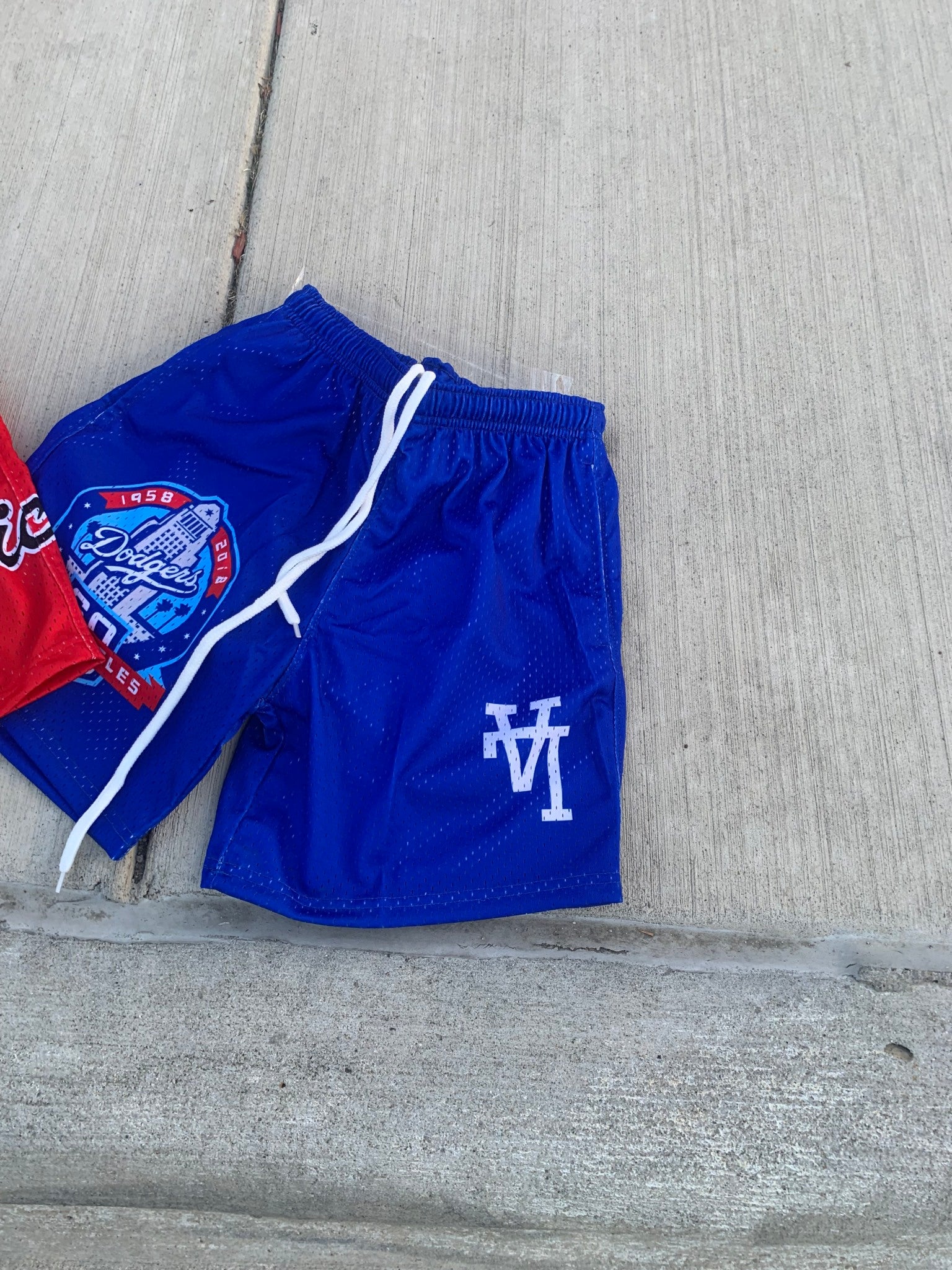 LA Short